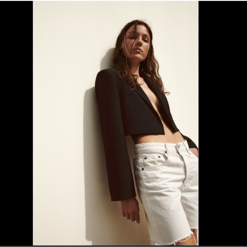Zara black tuxedo cropped blazer.